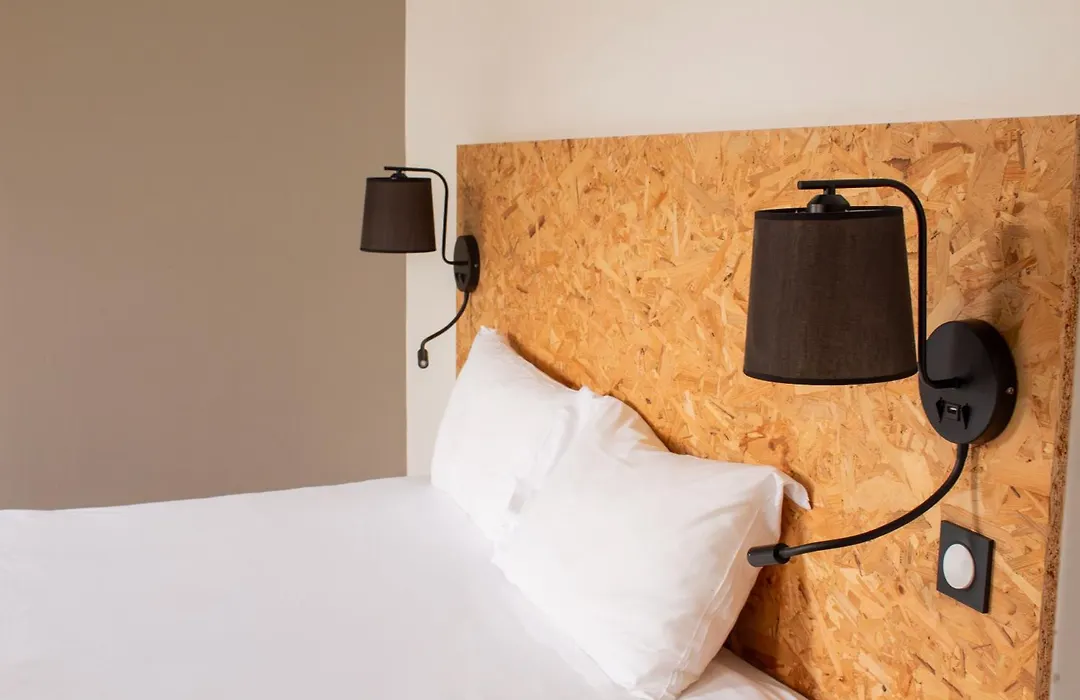 Hotel Les Genets Bayonne-1