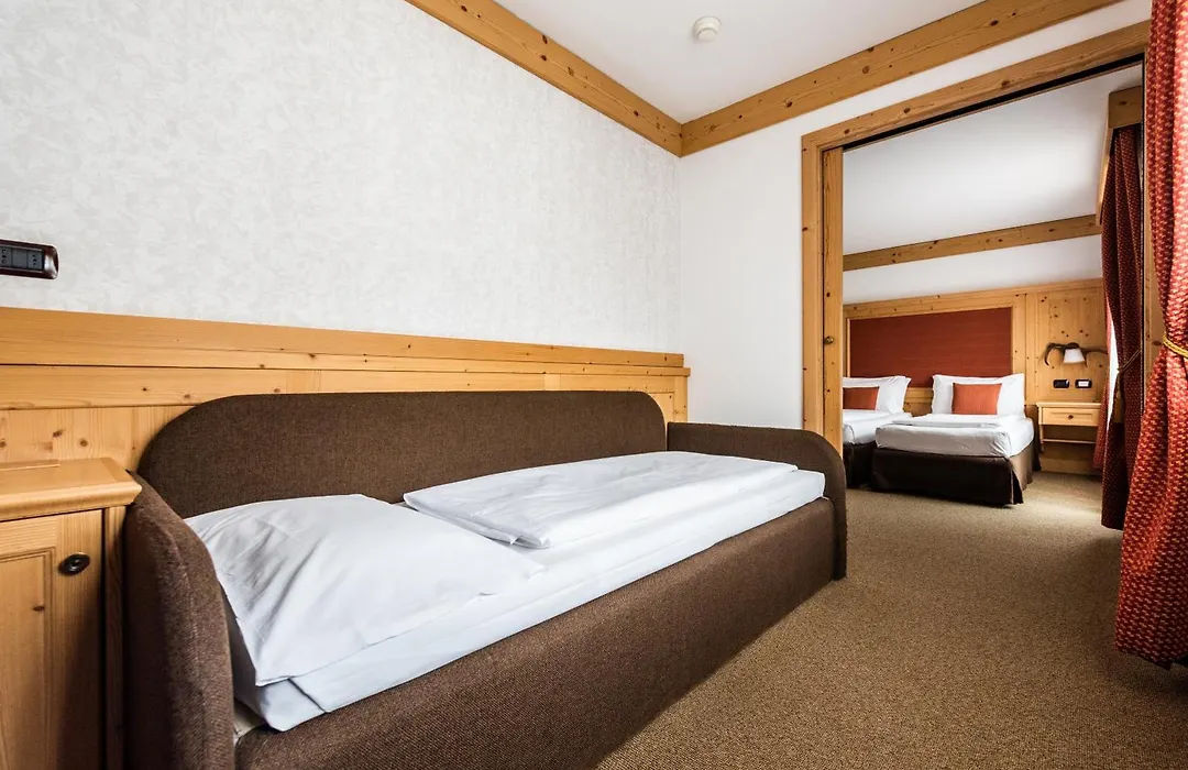 Hotel Antares-1