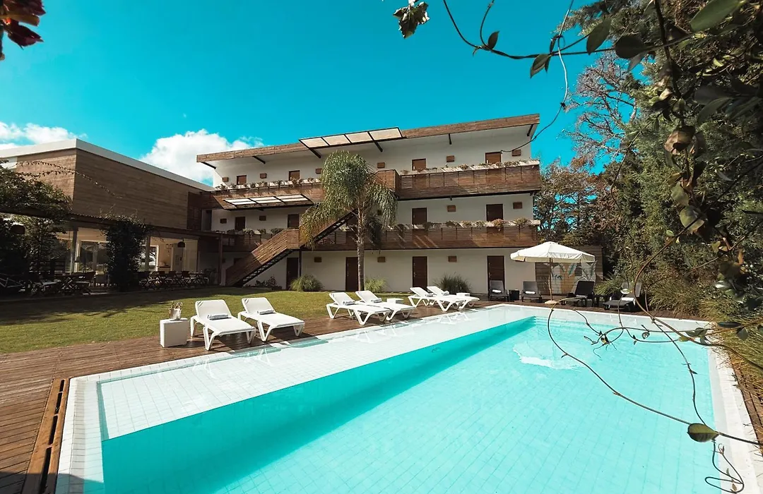 Live Hotel Boutique (Adults Only)-1
