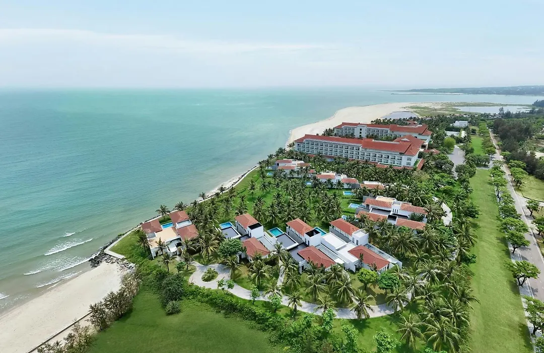 Renaissance Danang Hoi An Resort & Spa-1