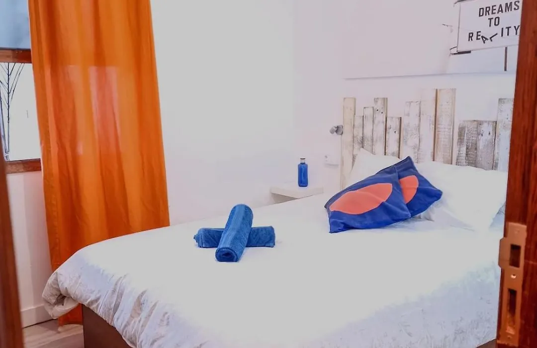 Aguere Nest Hostel-1