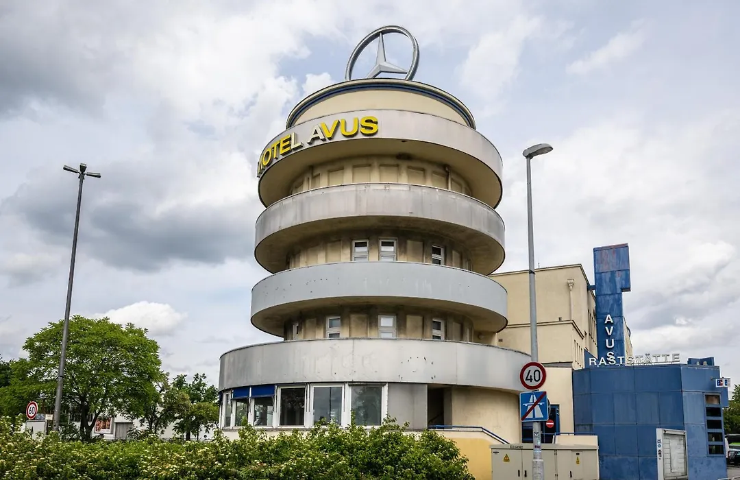 Hotel Und Rasthof Avus-1