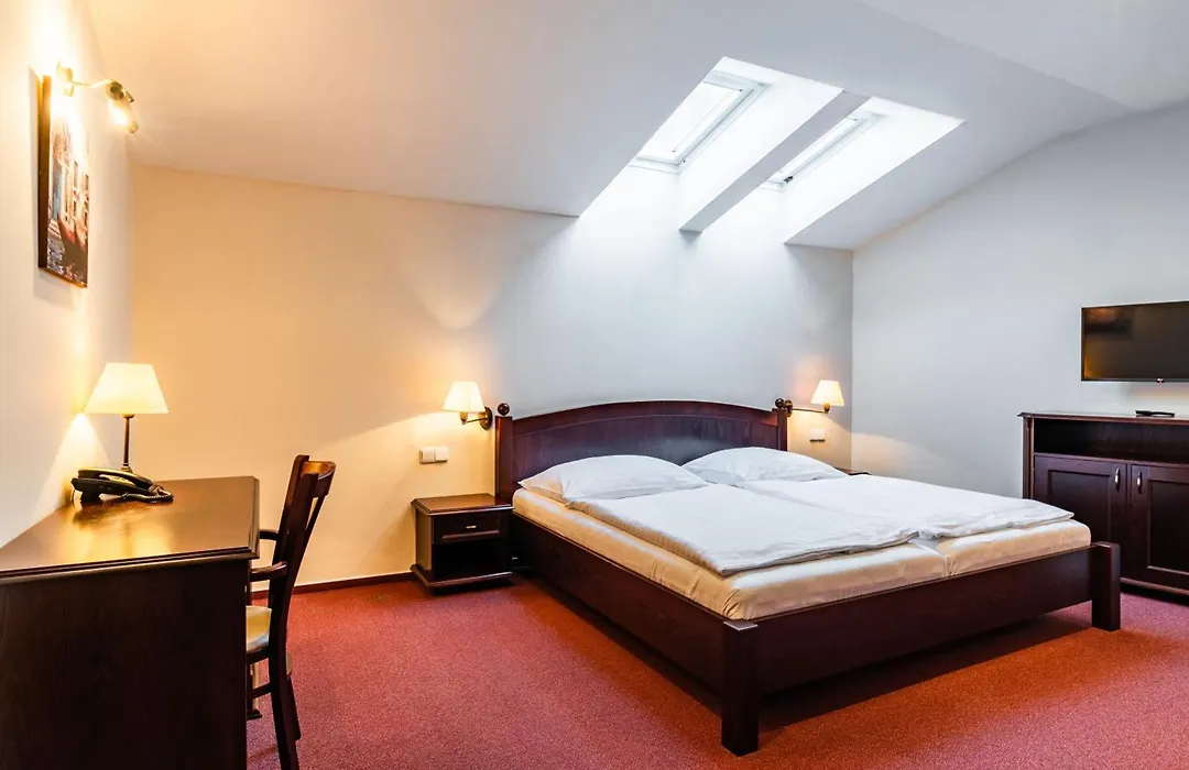 Wellness Hotel Gondola-1