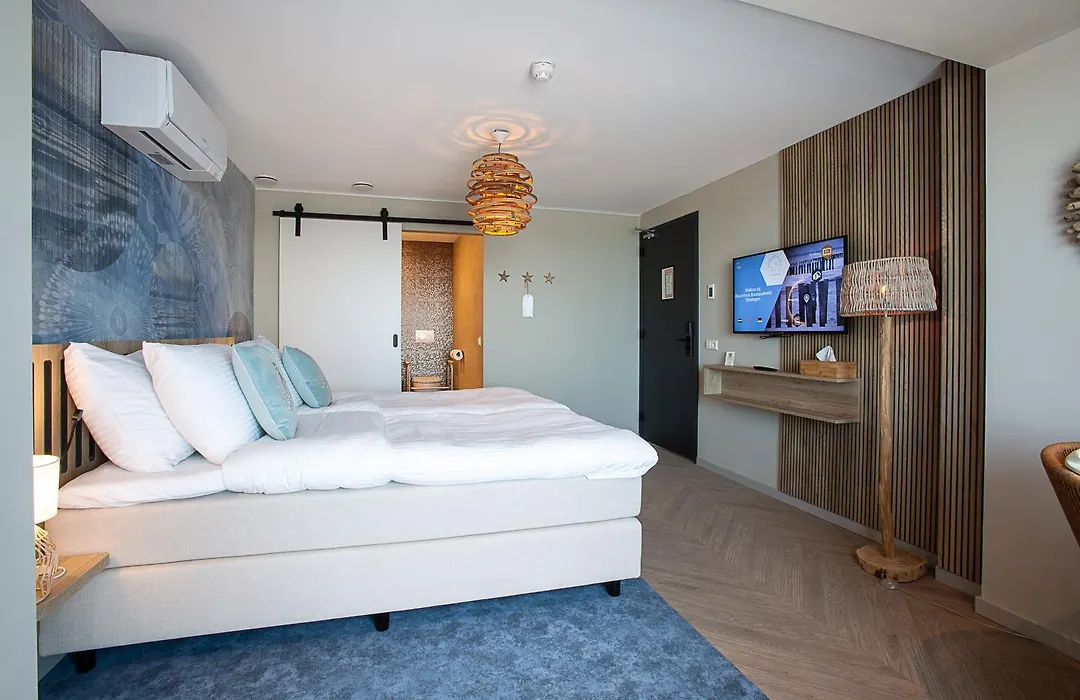 Beachfront Boutiquehotel-1
