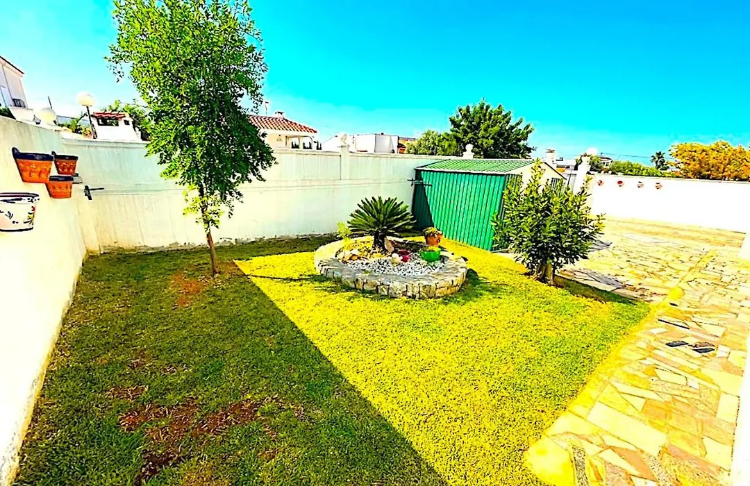 Villa Secreto-1