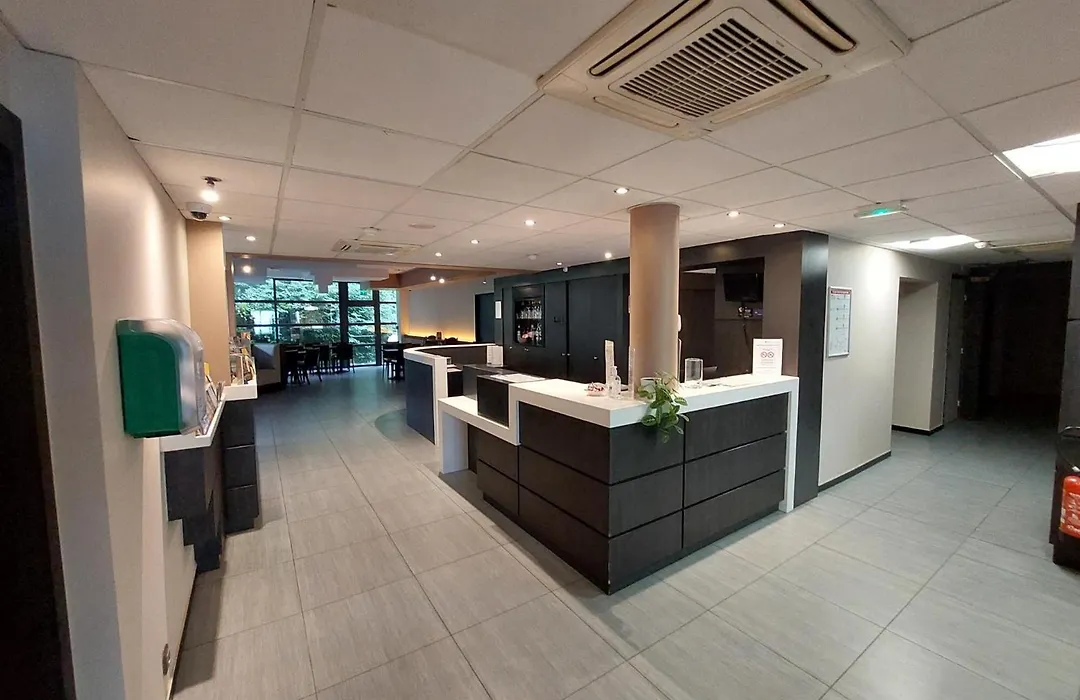 Brit Hotel Confort Rouen Centre-1