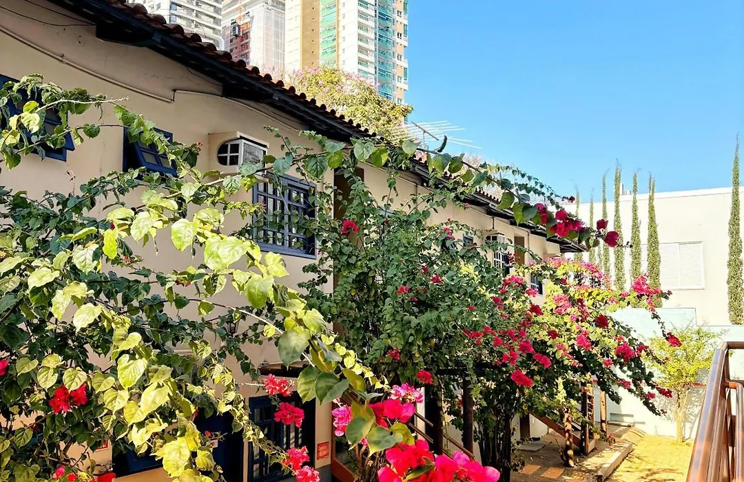 Cr Hotel Bueno-1