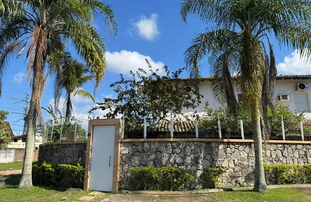 Casa Tortuga 5 suítes 400 metros da praia-1