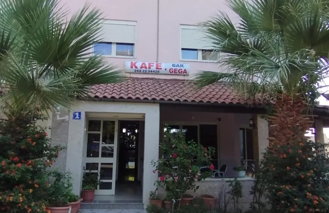Vila 3 Rooms-1