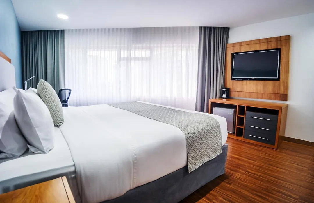 Tryp By Wyndham Guayaquil Airport-1
