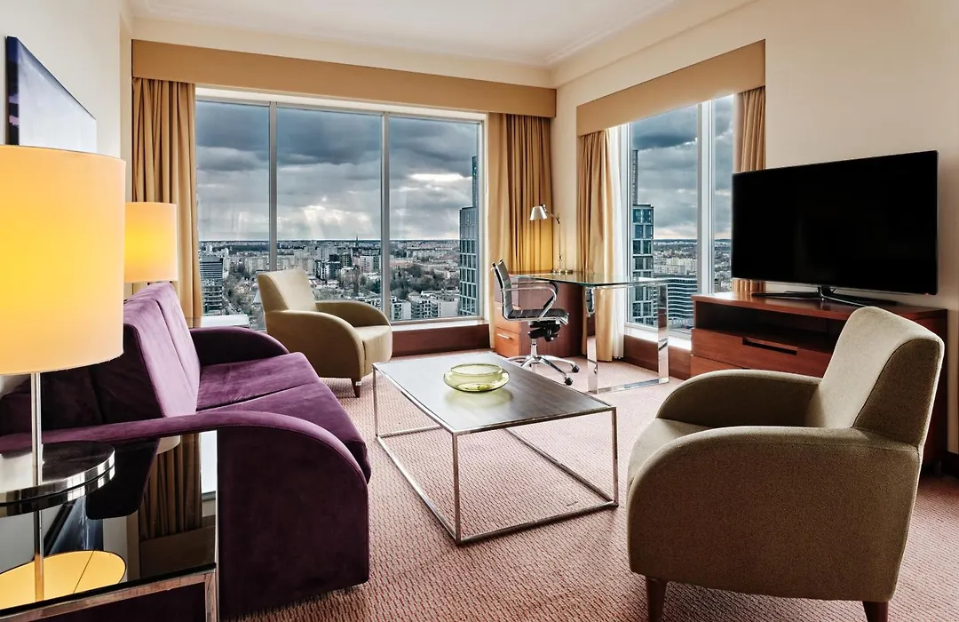 Hilton Warsaw City Hotel-1