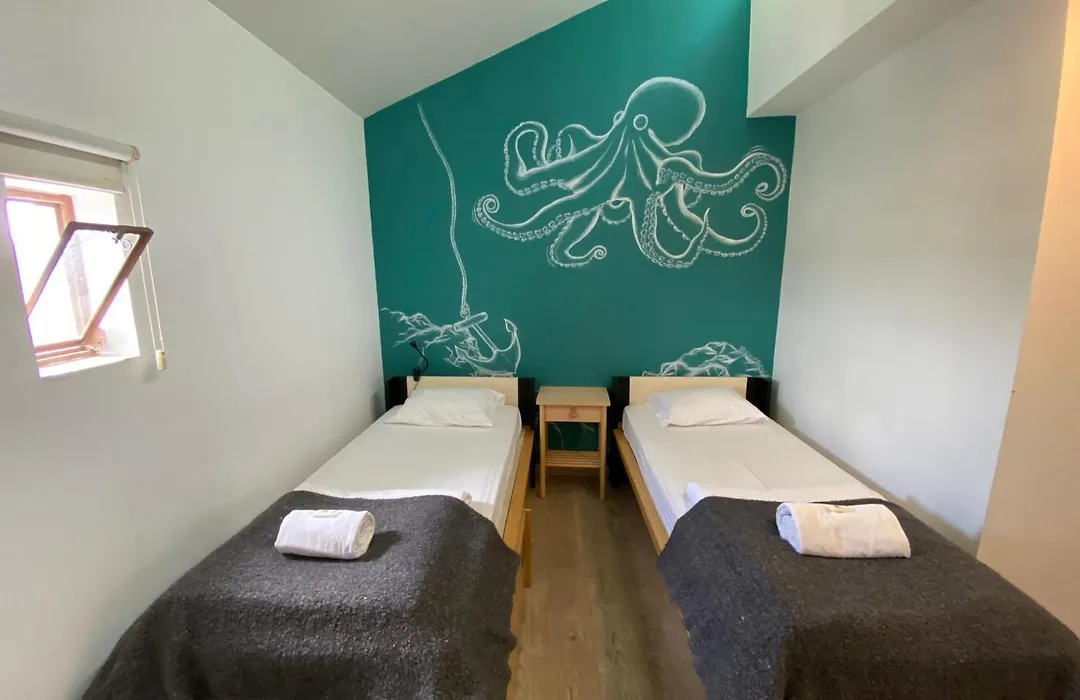 Amazigh Hostel Ensuite Rooms & Dorms With Shared Kitchen-1