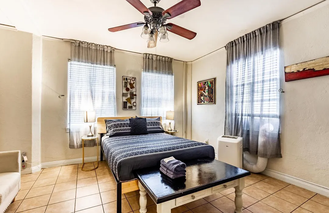 Casa Bonita Apartments-1