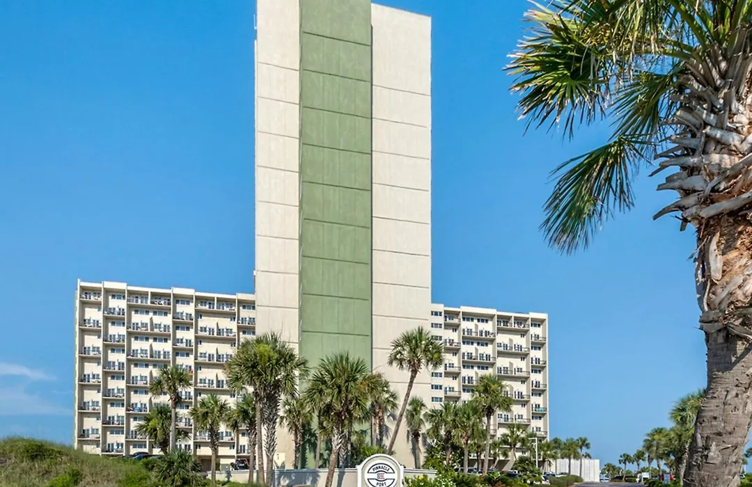 Pinnacle Port Condos-1