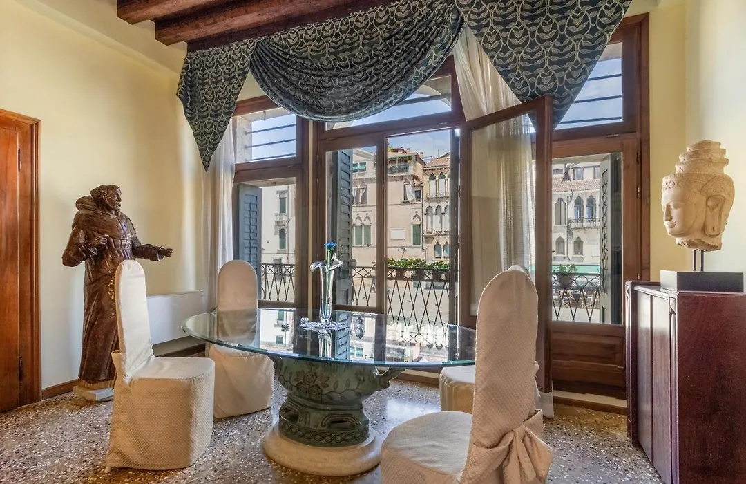 Palazzo San Firmino Suite Canal View-1