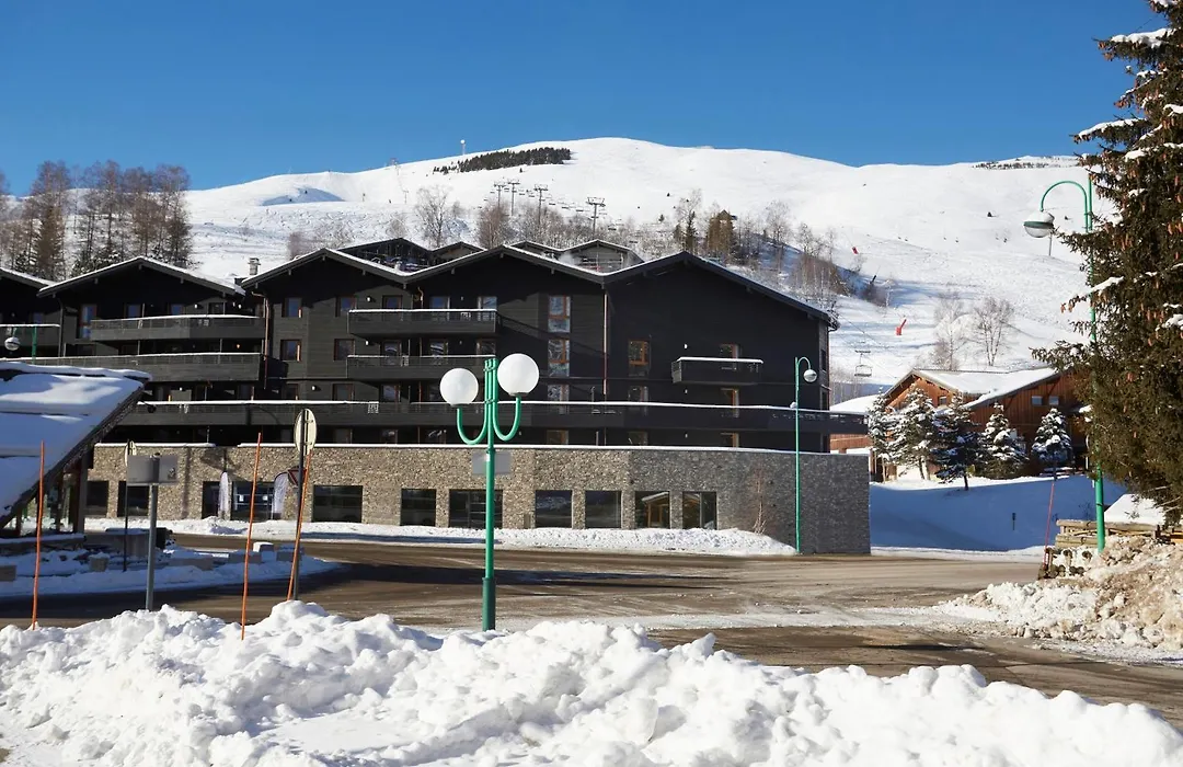 Résidence Néméa Le Hameau - Les Deux Alpes-1