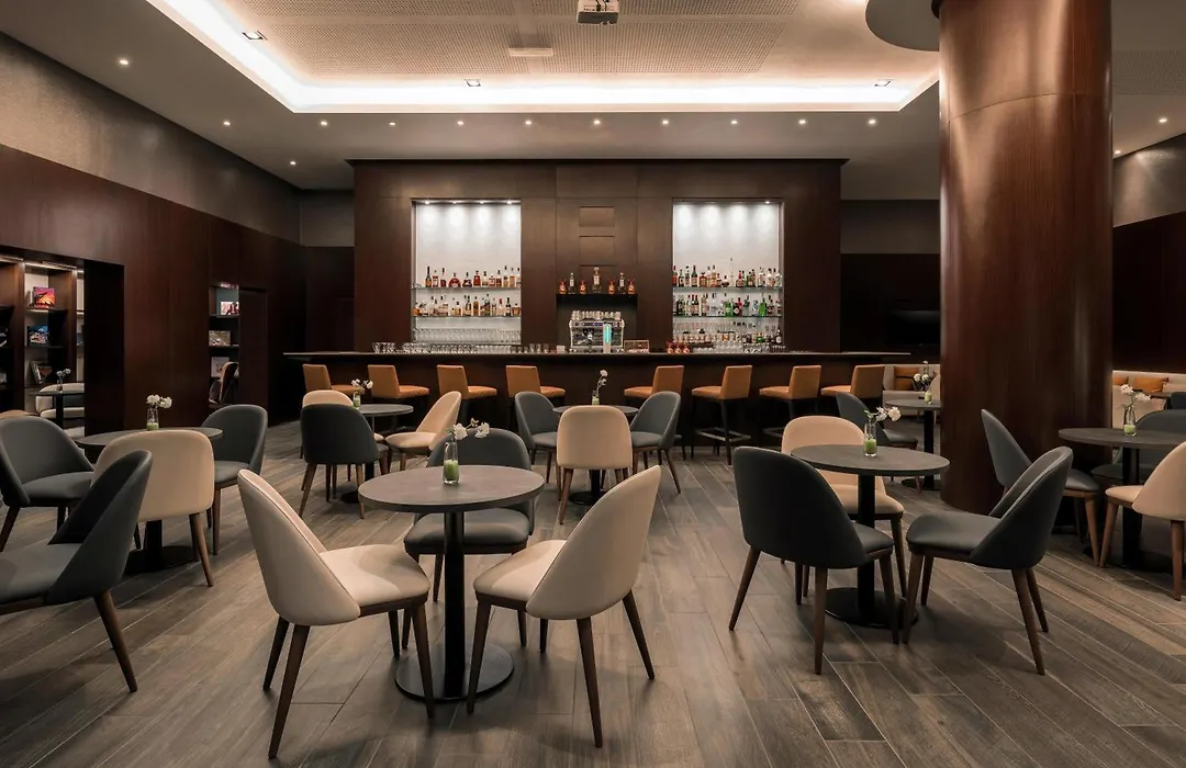 Hilton Evian Les Bains-1