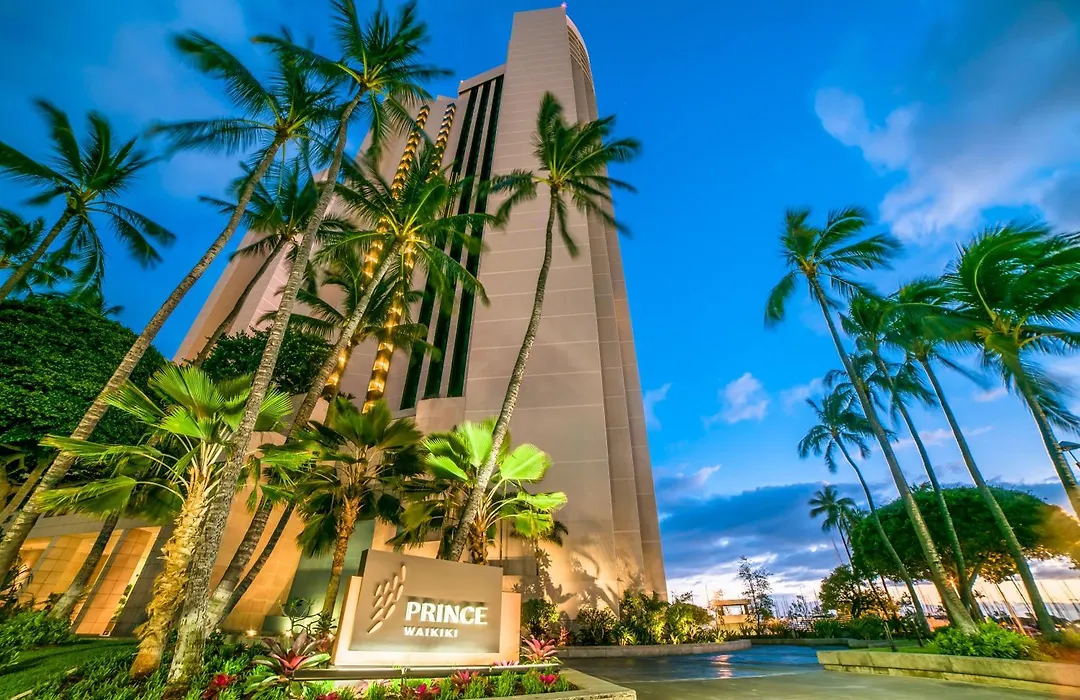 Prince Waikiki-1