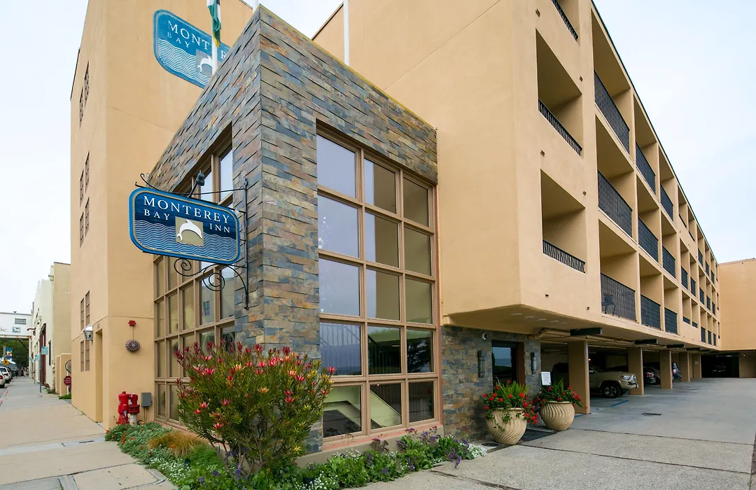 Monterey Bay Inn-1