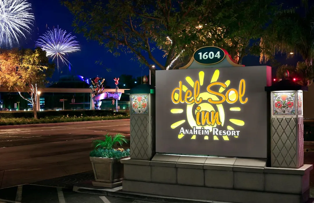 Del Sol Inn Anaheim-1
