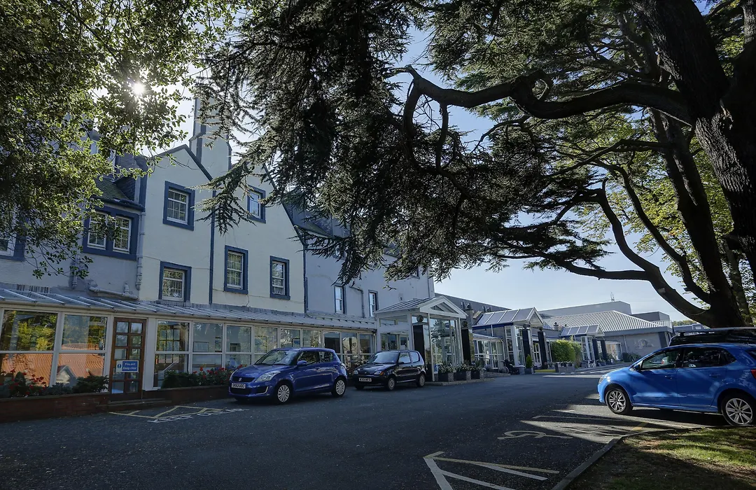 Best Western Kings Manor-1