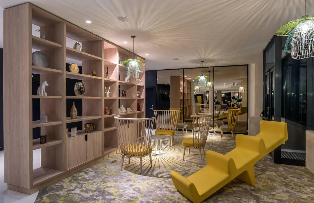 Courtyard by Marriott Paris Roissy Charles de Gaulle Airport-1
