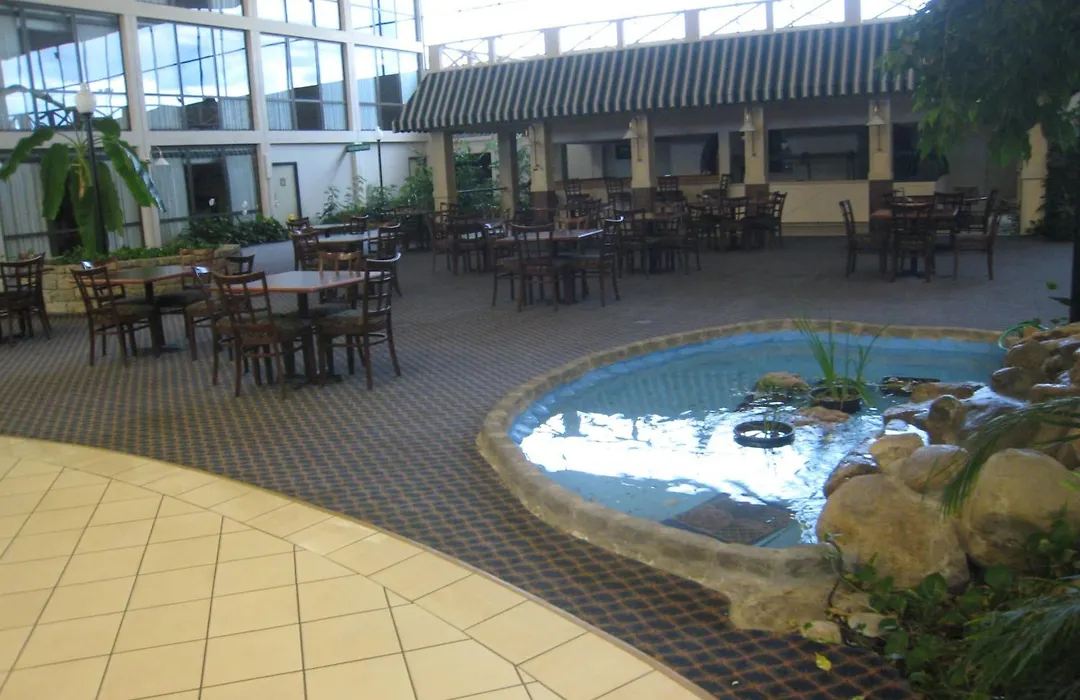 Days Inn By Wyndham Columbus Airport-1