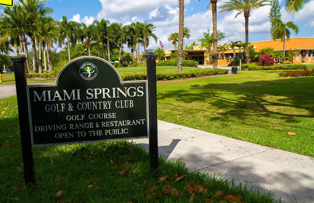 Clarion Inn & Suites Miami International Airport-1