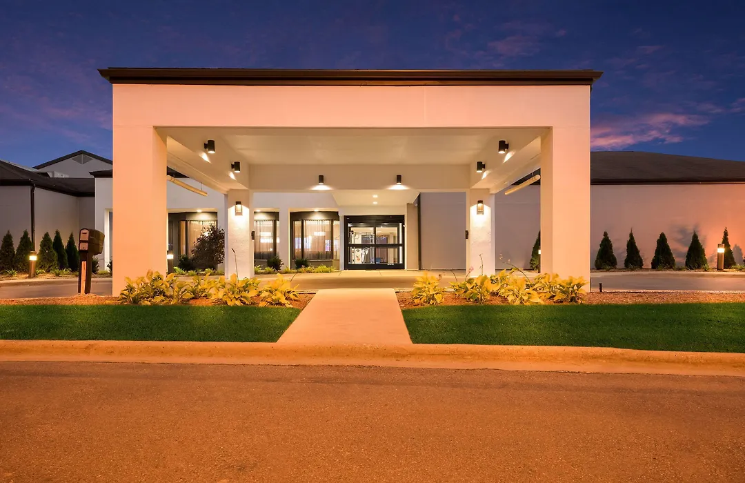 Sonesta Select Detroit Auburn Hills-1