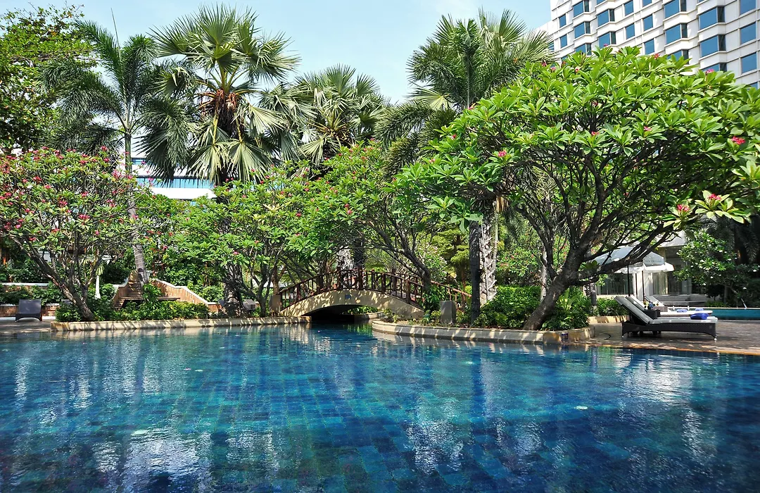 Rama Gardens Hotel Bangkok - SHA Plus Certified-1