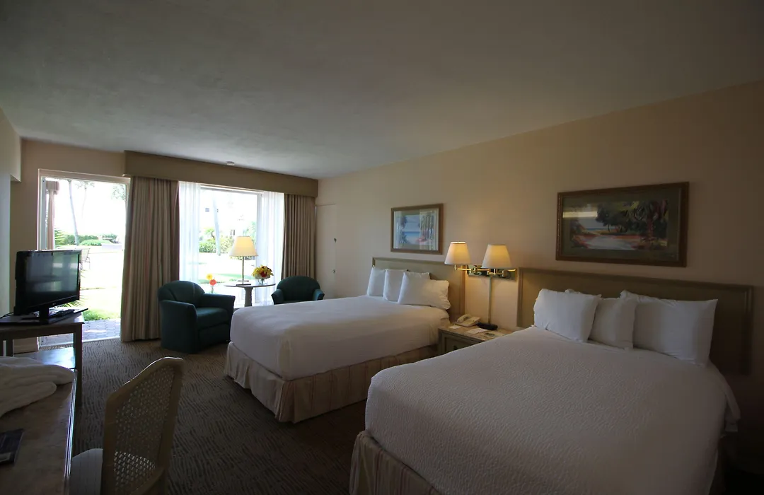 Sandcastle Resort At Lido Beach-1