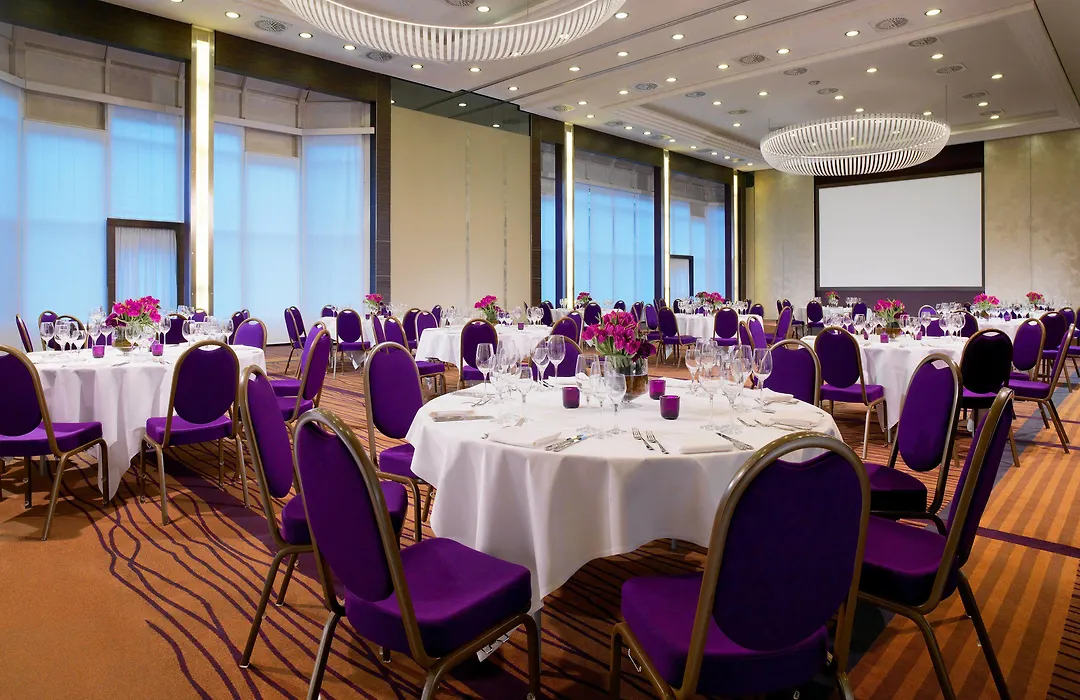 Four Points By Sheraton Munich Arabellapark-1