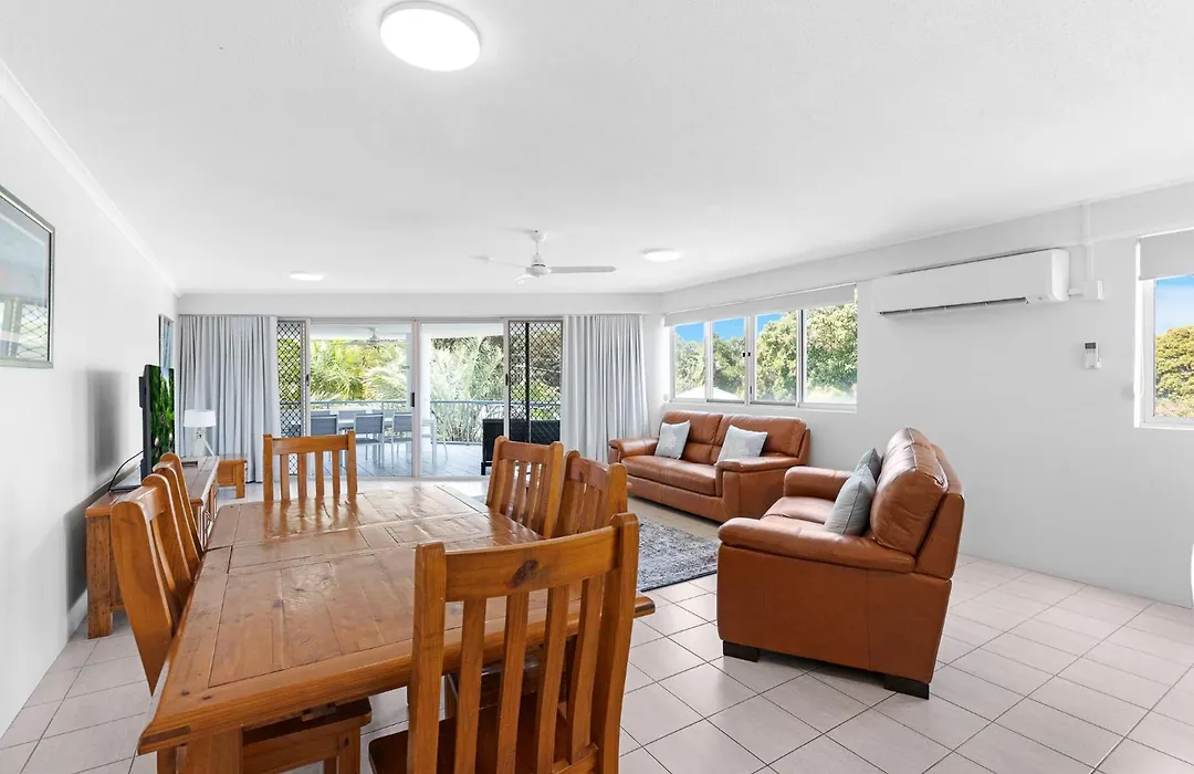 Riviera Resort-1