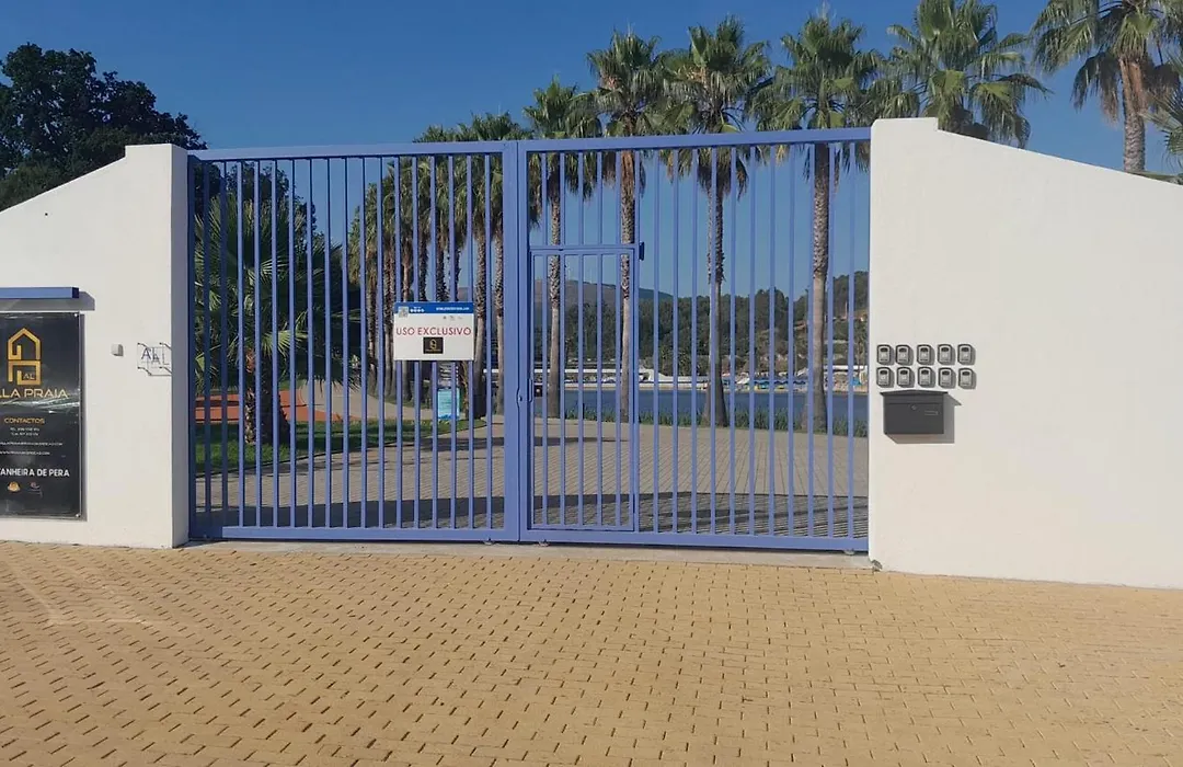 Praia Das Rocas Bungalows-1