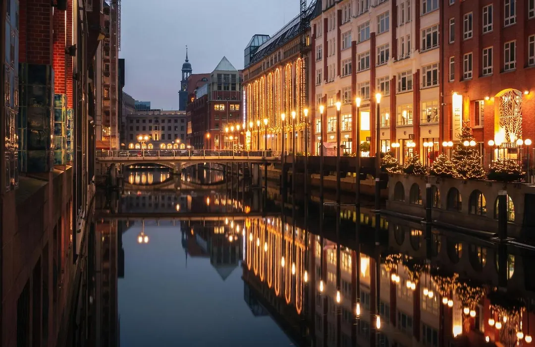 Holiday Inn - Hamburg - Berliner Tor By Ihg-1