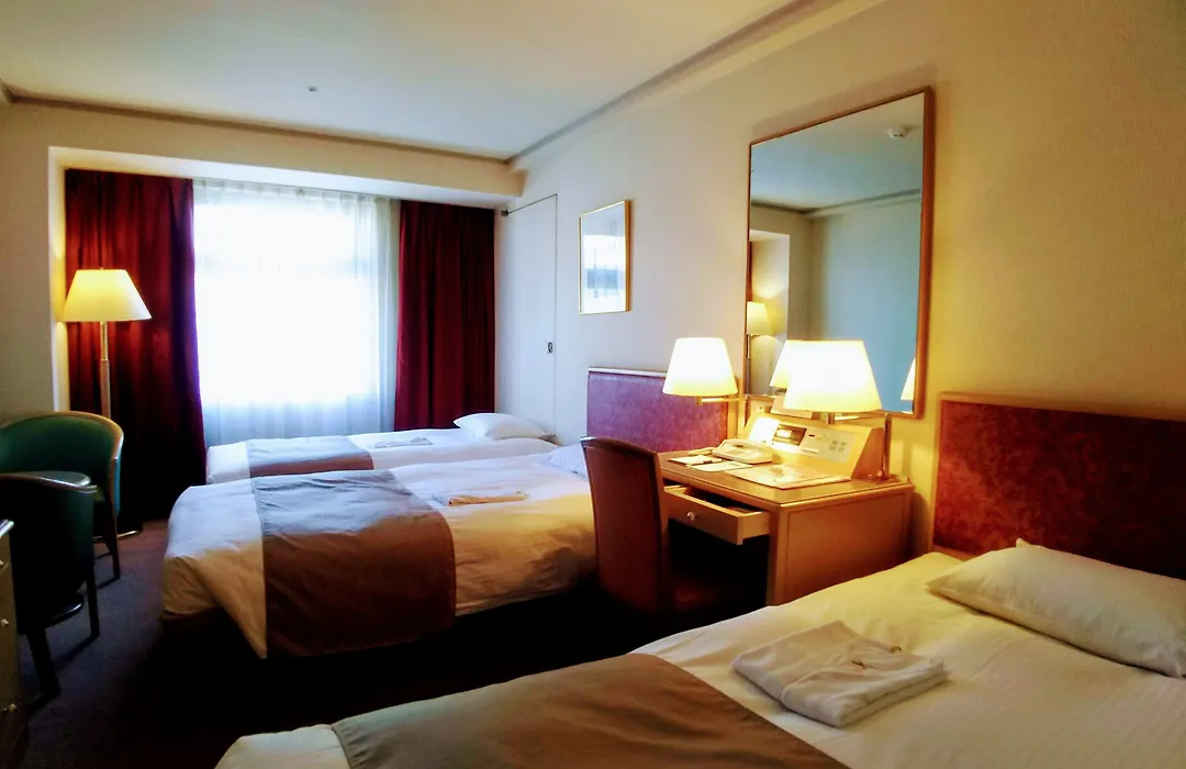 Tokyo Grand Hotel-1