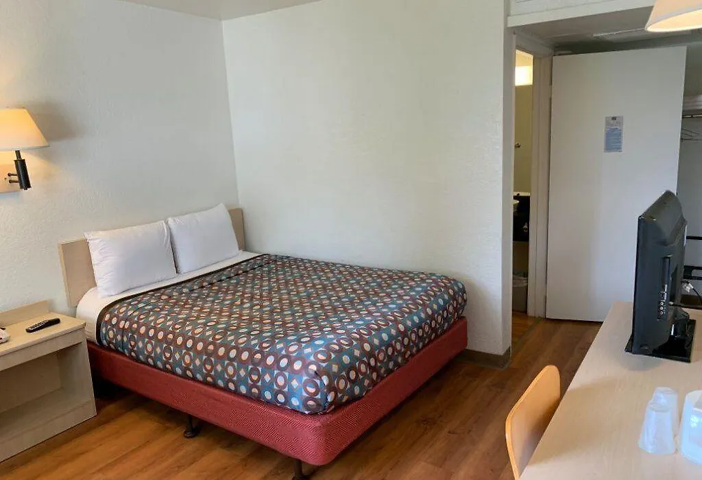 Vagabond Inn Sylmar-1