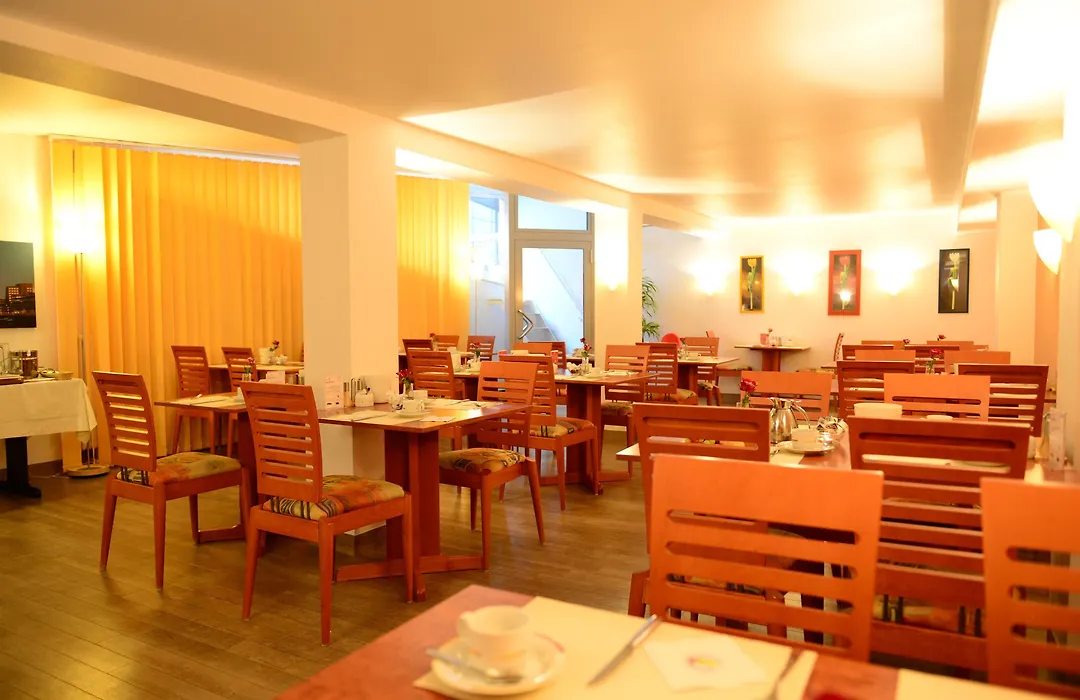 Hotel National Duesseldorf-1