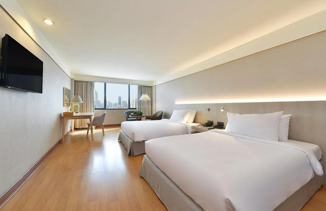 Twin Towers Hotel-1