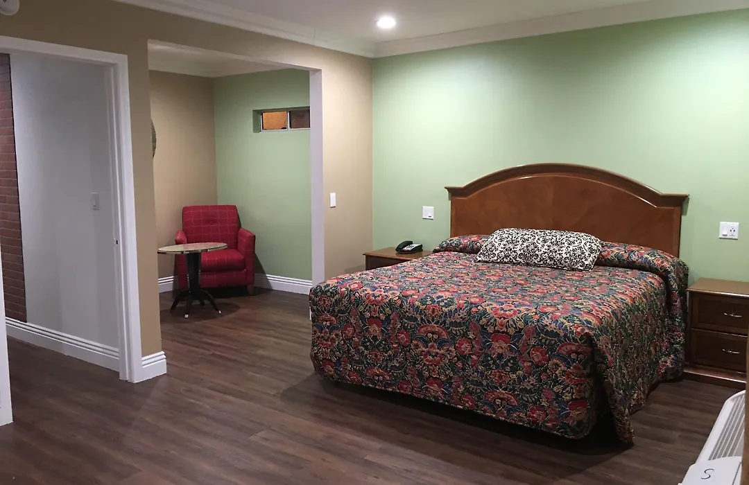 American Inn & Suites Lax Airport-1