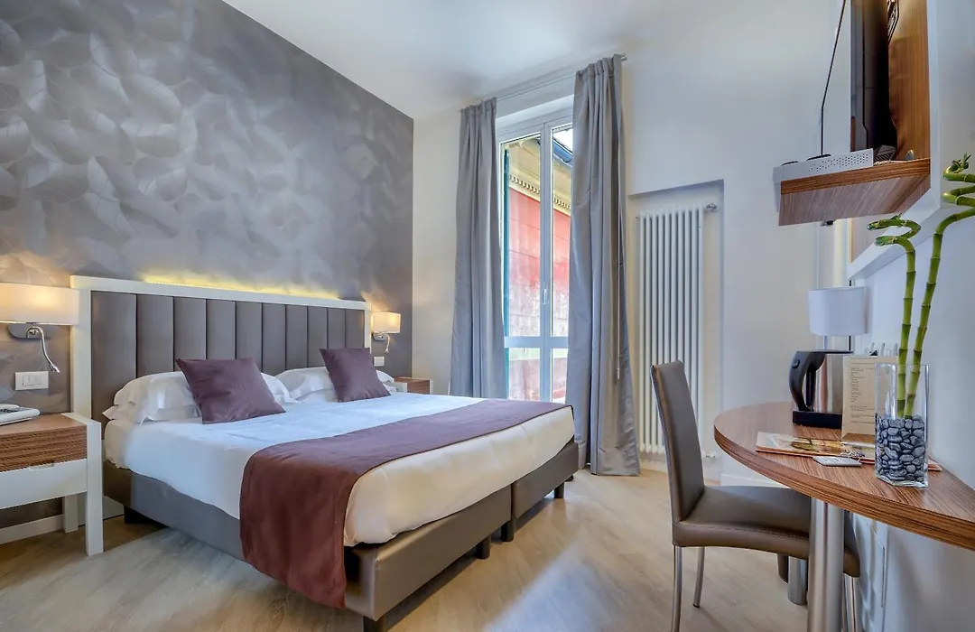 Hotel Monte Rosa-1