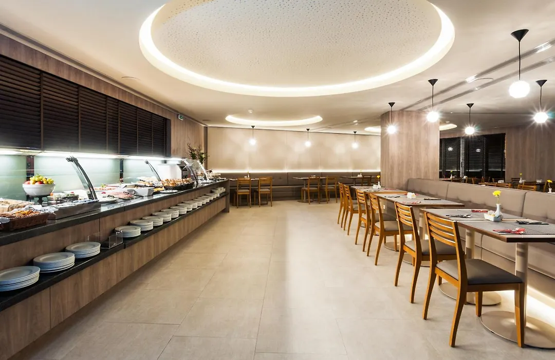Portus Cale Hotel-1