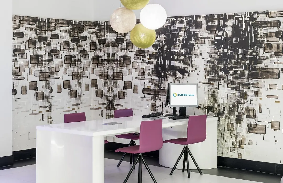 Ilunion Suites Madrid-1