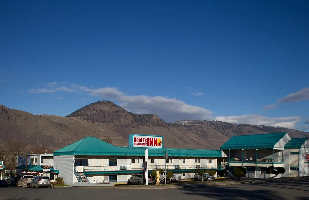 Scott'S Inn & Suites-1