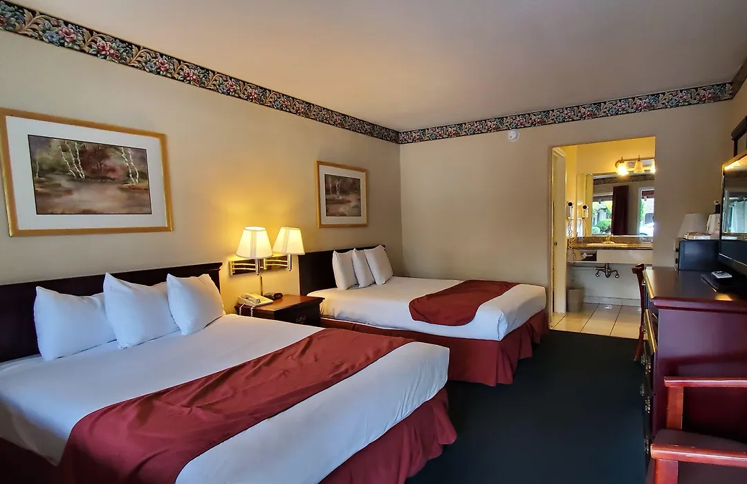 Americas Best Value Inn - Sky Ranch Palo Alto-1