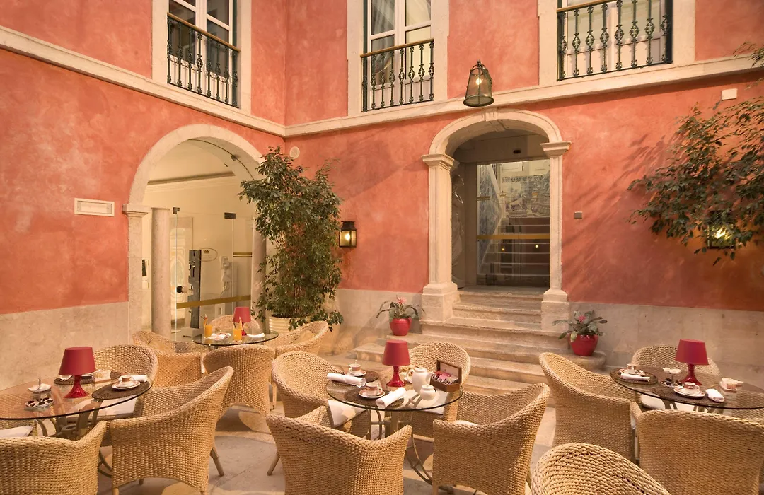 Hotel Real Palacio-1
