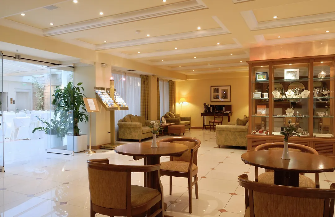 Athens Atrium Hotel&Jacuzzi Suites-1