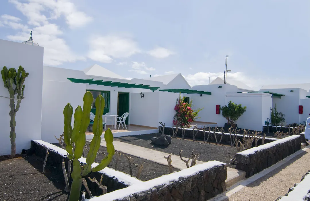 Apartamentos Livvo Las Gaviotas-1