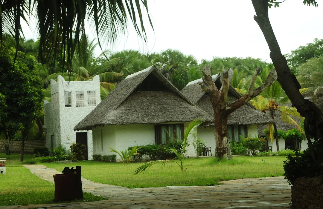 Jacaranda Indian Ocean Beach Resort-1