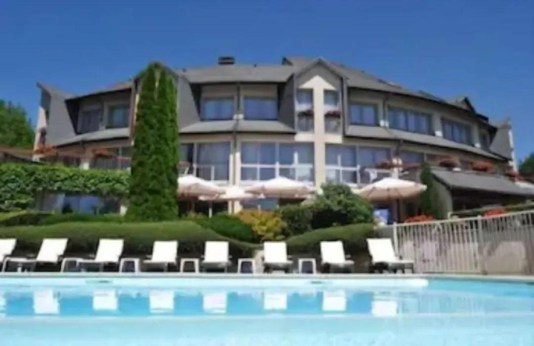 Bastide du Cantal-1